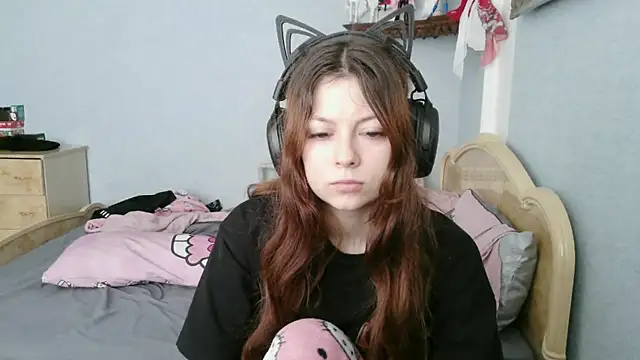 AlessiaViolet online show from 15, 7, 2026