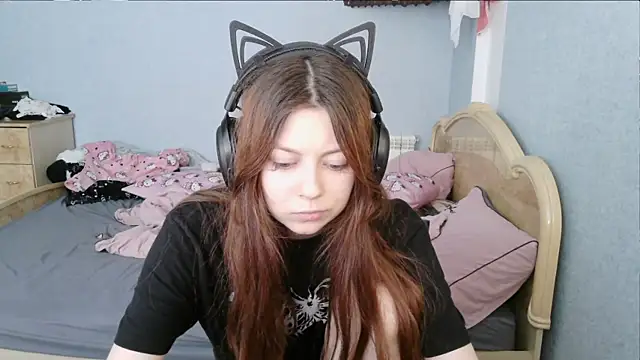 AlessiaViolet online show from 10, 6, 2026