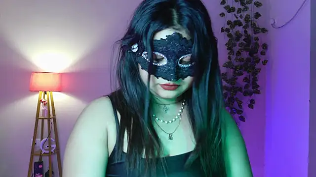 Red Heart  online show from 3, 7, 2026