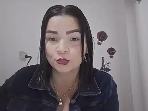 Madelyn sonora1992 online show from 17, 6, 2026
