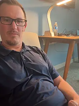 Snapshot of Hardpaul85 chatting on 24, 6, 2026 Hardpaul85 online show from 24, 6, 2026