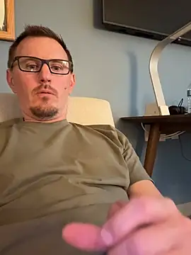 Snapshot of Hardpaul85 chatting on 26, 6, 2026 Hardpaul85 online show from 26, 6, 2026