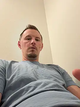 Snapshot of Hardpaul85 chatting on 27, 6, 2026 Hardpaul85 online show from 27, 6, 2026
