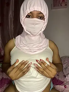 Hornybambie online show from 28, 5, 2026