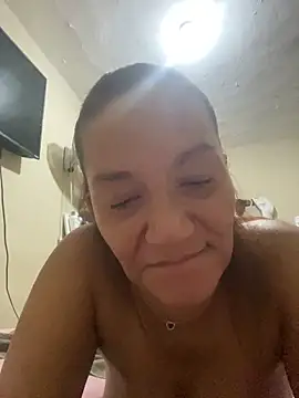 Snapshot of rosanna78322 chatting on 8, 6, 2026 rosanna78322 online show from 8, 6, 2026