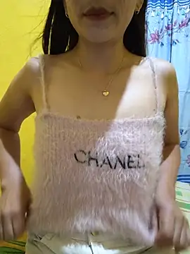 MsCaramel Love online show from 1, 6, 2026