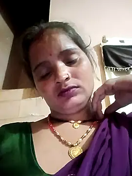 Snapshot of Divya_hot88 chatting on 31, 5, 2026 Divya hot88 online show from 31, 5, 2026