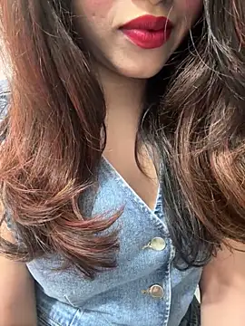 Yours riya11 online show from 11, 6, 2026