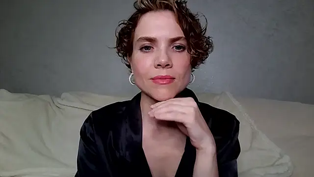 Snapshot of NatalieMoses chatting on 19, 6, 2026 NatalieMoses online show from 19, 6, 2026