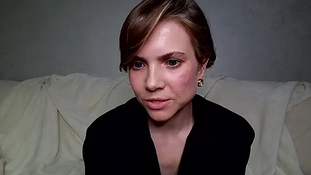 Snapshot of NatalieMoses chatting on 12, 6, 2026 NatalieMoses online show from 12, 6, 2026