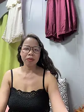 Snapshot of honghong_mother chatting on 21, 6, 2026 honghong mother online show from 21, 6, 2026