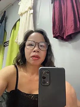 Snapshot of honghong_mother chatting on 10, 6, 2026 honghong mother online show from 10, 6, 2026