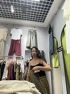 Snapshot of honghong_mother chatting on 20, 7, 2026 honghong mother online show from 20, 7, 2026
