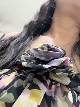 Snapshot of honghong_mother chatting on 13, 7, 2026 honghong mother online show from 13, 7, 2026