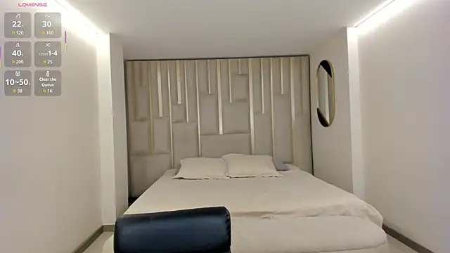 VictoriaBennetX online show from 28, 7, 2026