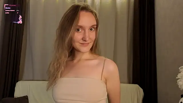 Snapshot of JenevaLitalien chatting on 29, 7, 2026 JenevaLitalien online show from 29, 7, 2026
