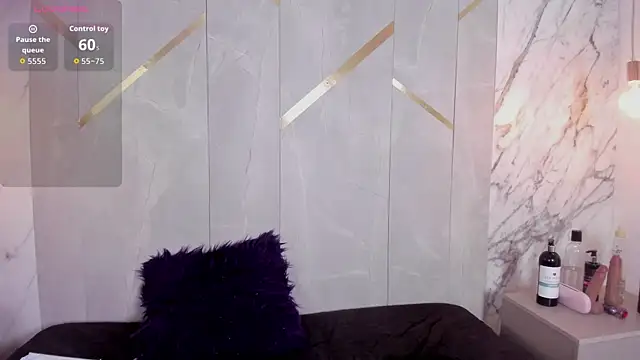 ChloeBelle  online show from 3, 7, 2026