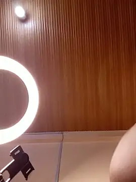 LaineOlives online show from 14, 7, 2026