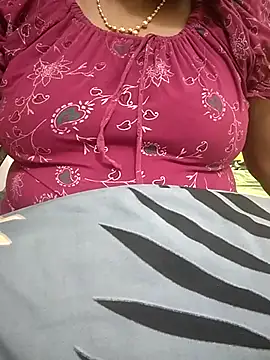 Snapshot of tamil_malluaunty chatting on 12, 7, 2026 tamil malluaunty online show from 12, 7, 2026