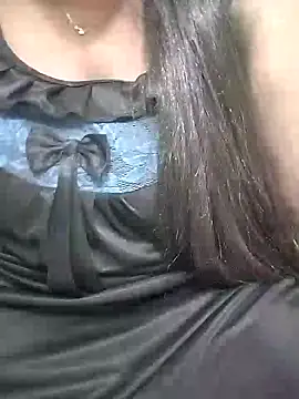 Snapshot of tamil_malluaunty chatting on 7, 7, 2026 tamil malluaunty online show from 7, 7, 2026