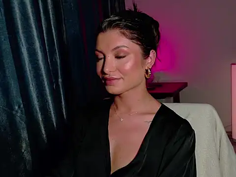 VanessaOs online show from 6, 8, 2026