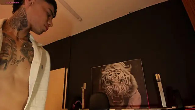 Snapshot of Yeidonn chatting on 9, 7, 2026 Yeidonn online show from 9, 7, 2026