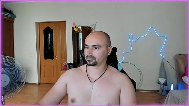 -SexyDaddy- online show from 24, 6, 2026