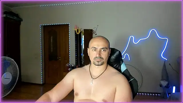 -SexyDaddy- online show from 12, 6, 2026