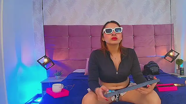 CelesteNeirafg online show from 16, 6, 2026