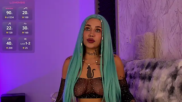 KyraDesire online show from 13, 6, 2026