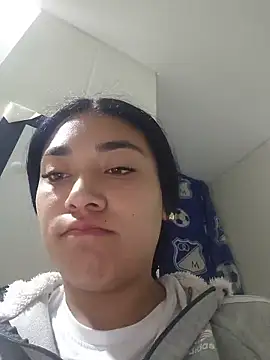 Amber-gold online show from 5, 6, 2026