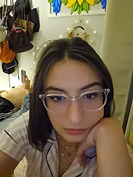 Snapshot of Juh_castro chatting on 10, 6, 2026 Juh castro online show from 10, 6, 2026