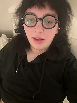 fantasmitasarita online show from 1, 6, 2026