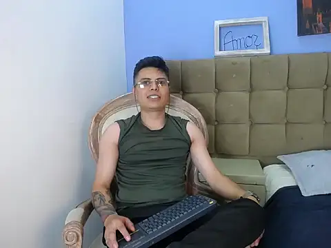 AquilesTaylor online show from 15, 6, 2026