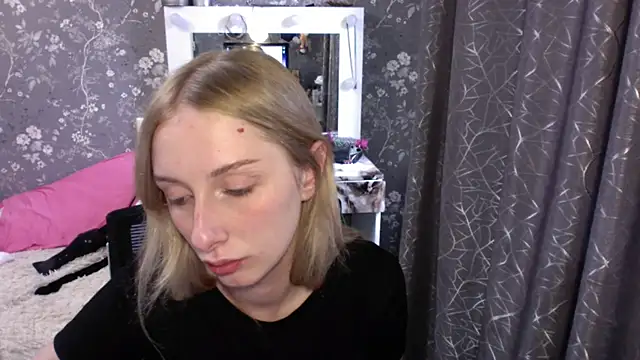 JennaLomeri online show from 25, 6, 2026