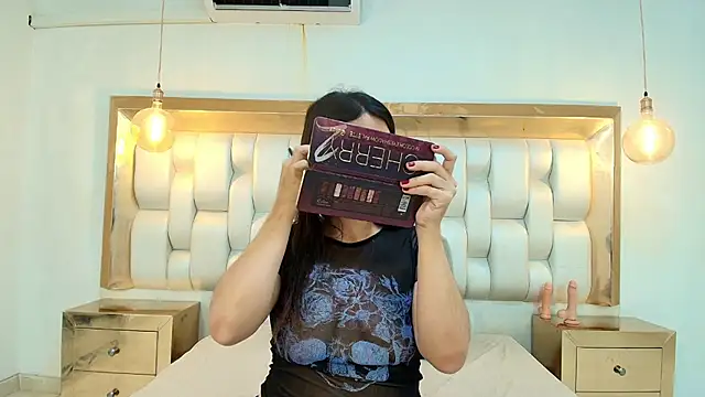 LizzyRaven online show from 27, 6, 2026