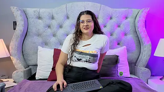 Snapshot of GreysTh chatting on 16, 7, 2026 GreysTh online show from 16, 7, 2026