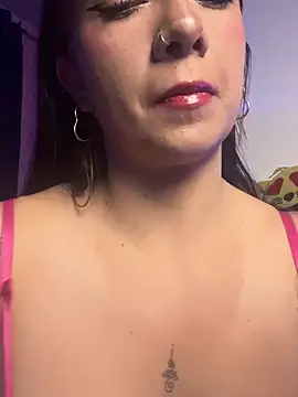 arilynn  online show from 7, 6, 2026