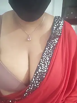 Snapshot of sexyveena chatting on 12, 6, 2026 sexyveena online show from 12, 6, 2026