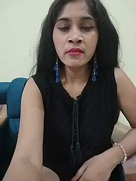 Naughty Kiara  online show from 2, 7, 2026