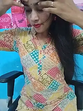 Naughty Kiara  online show from 2, 6, 2026