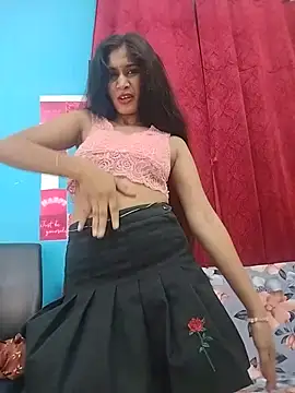 Naughty Kiara  online show from 25, 6, 2026