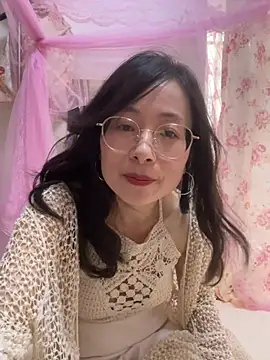TangTang0530 online show from 13, 7, 2026