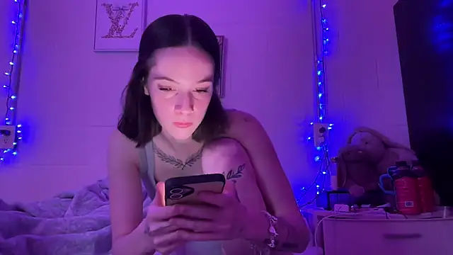 Faithluvv05 online show from 2, 6, 2026