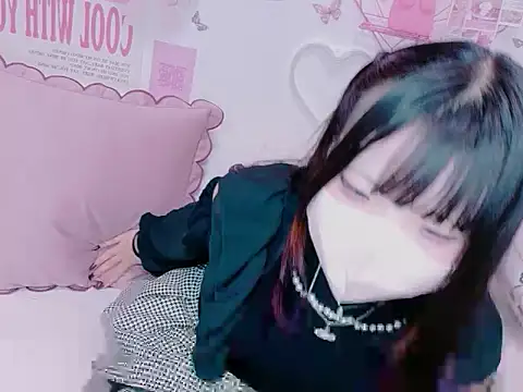 Snapshot of yume__me77 chatting on 13, 7, 2026 yume me77 online show from 13, 7, 2026