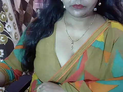 Snapshot of PRIYANKA_023 chatting on 3, 6, 2026 PRIYANKA 023 online show from 3, 6, 2026