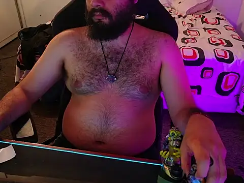 Snapshot of Latinbearhairy chatting on 12, 6, 2026 Latinbearhairy online show from 12, 6, 2026
