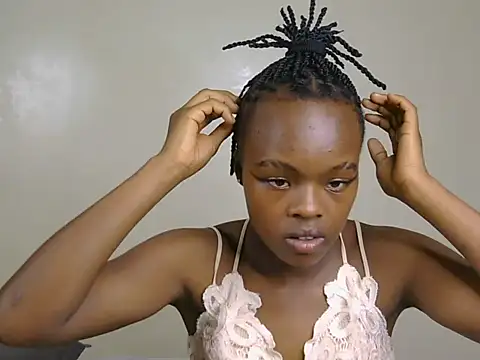 Nicole ness online show from 26, 6, 2026