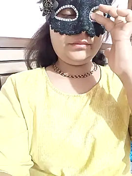 Snapshot of Archana_32 chatting on 18, 7, 2026 Archana 32 online show from 18, 7, 2026