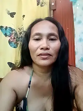 Snapshot of Queenslay chatting on 18, 6, 2026 Queenslay online show from 18, 6, 2026